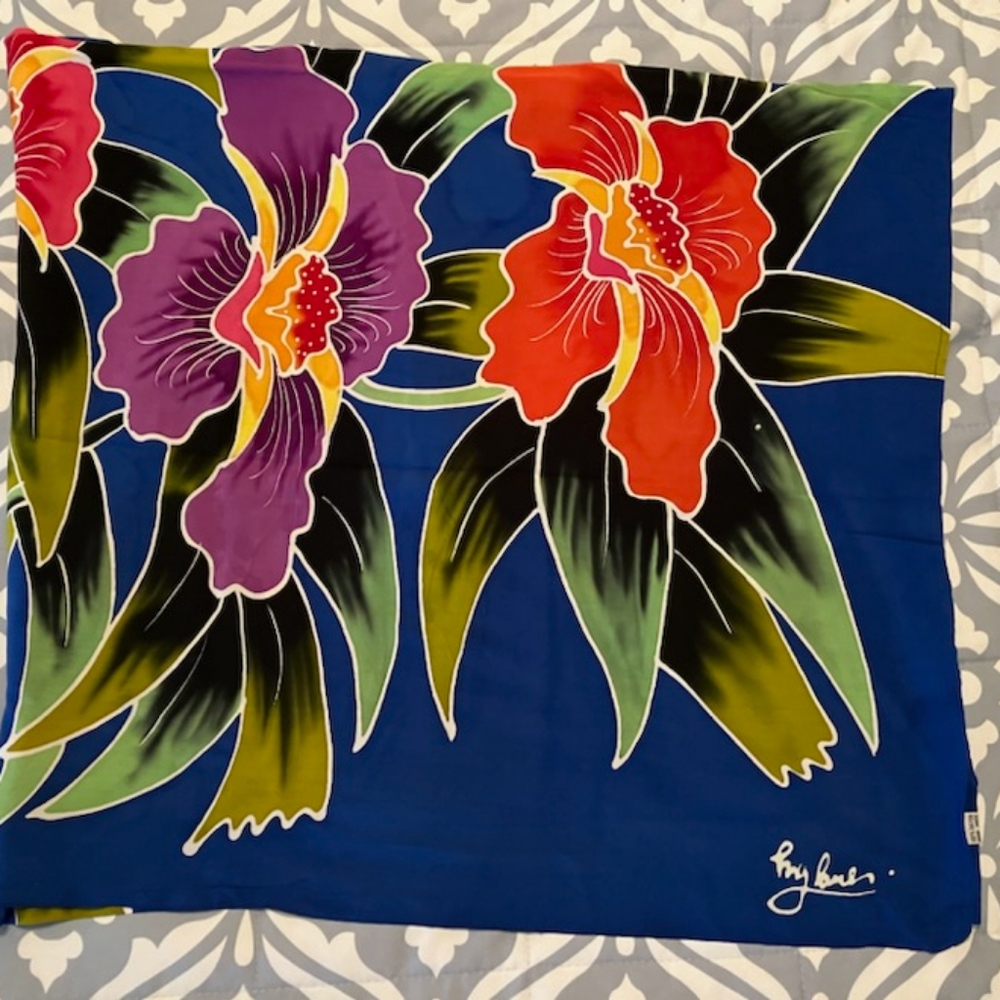 Floral wrap - Picture 2 of 3